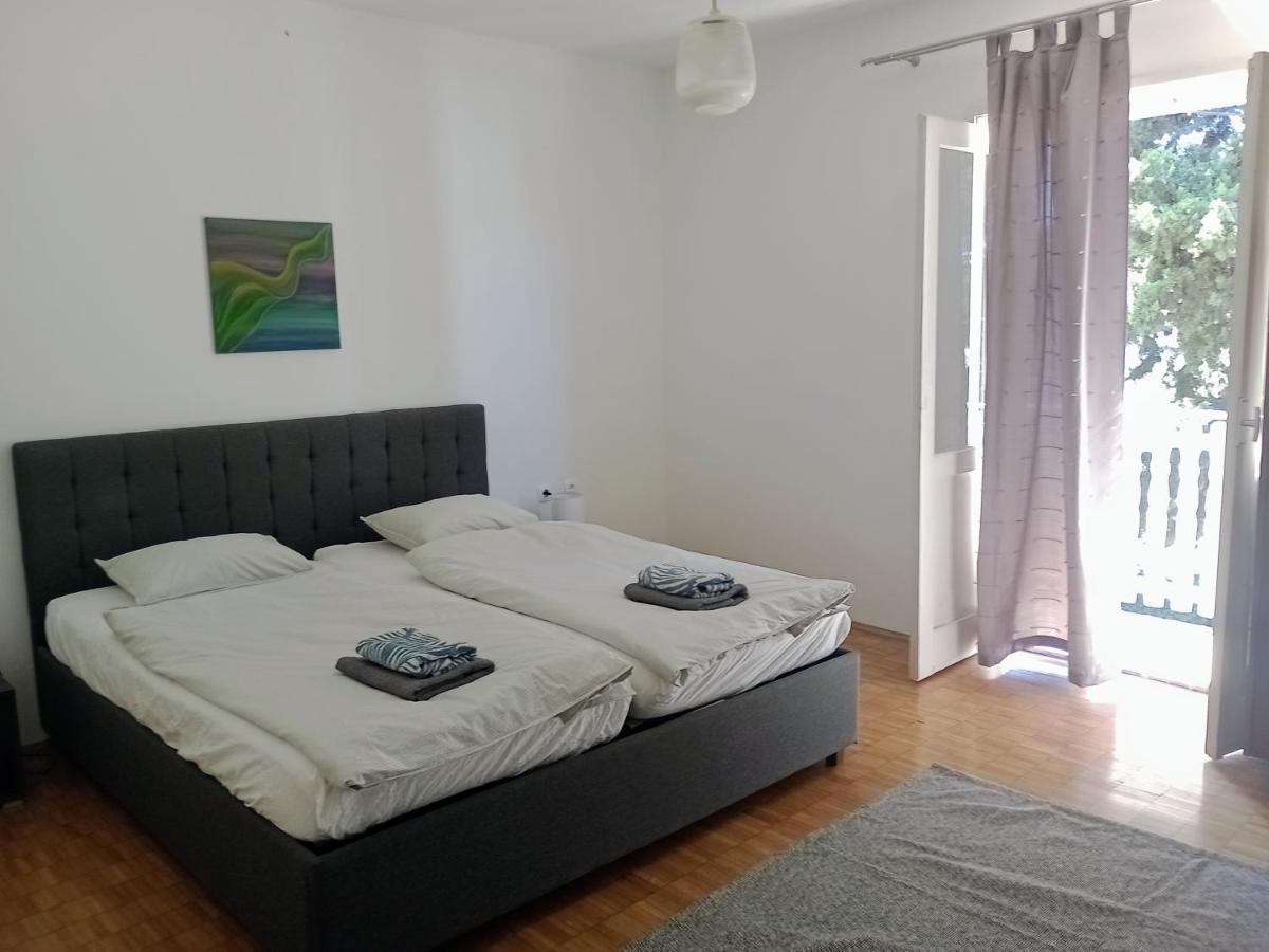 Apartment Brcic Biograd Na Moru Buitenkant foto