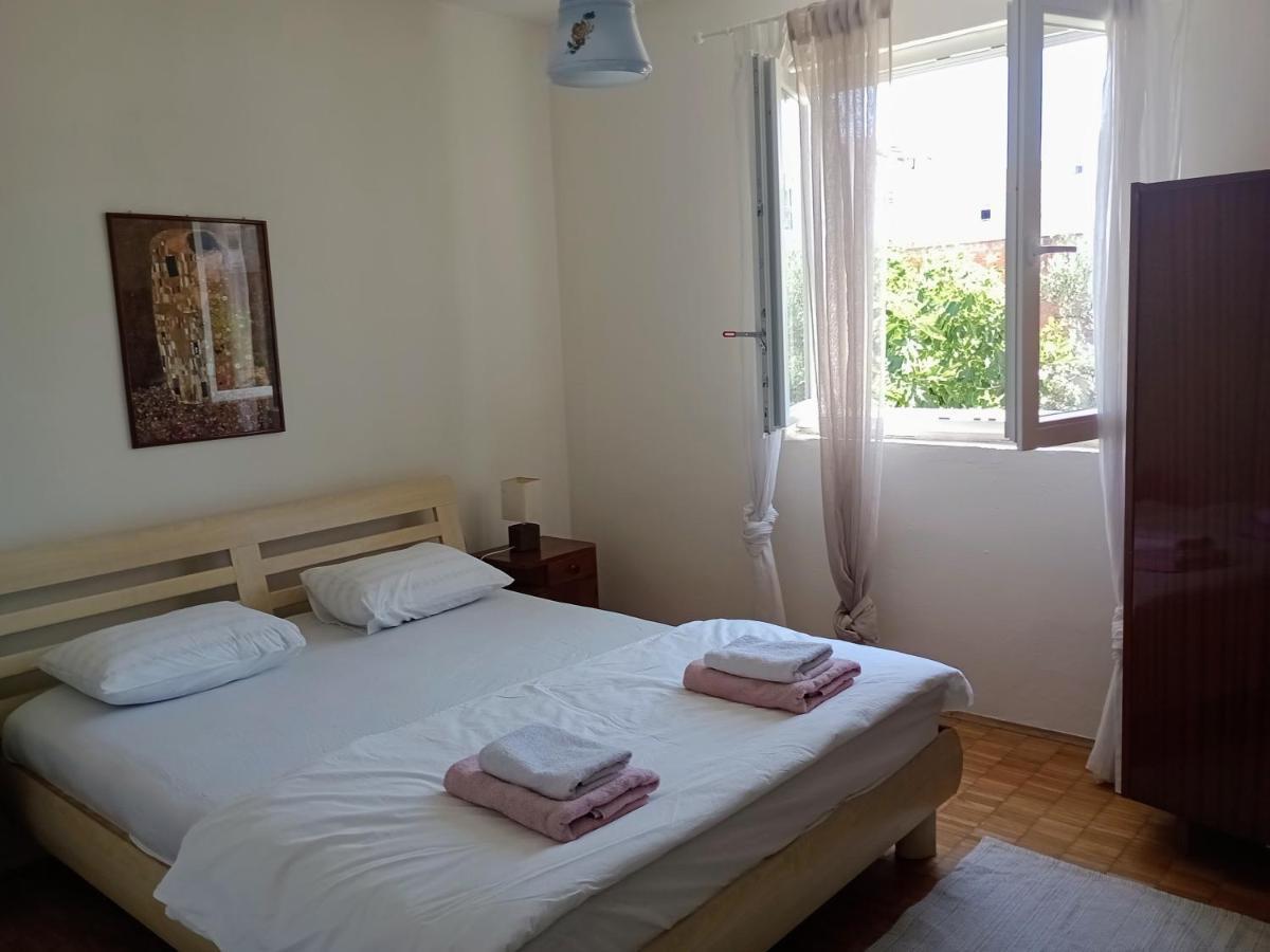Apartment Brcic Biograd Na Moru Buitenkant foto