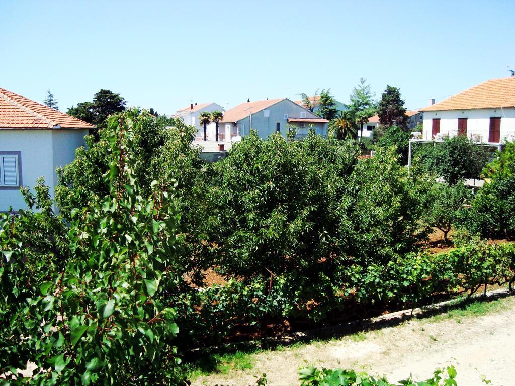 Apartment Brcic Biograd Na Moru Buitenkant foto
